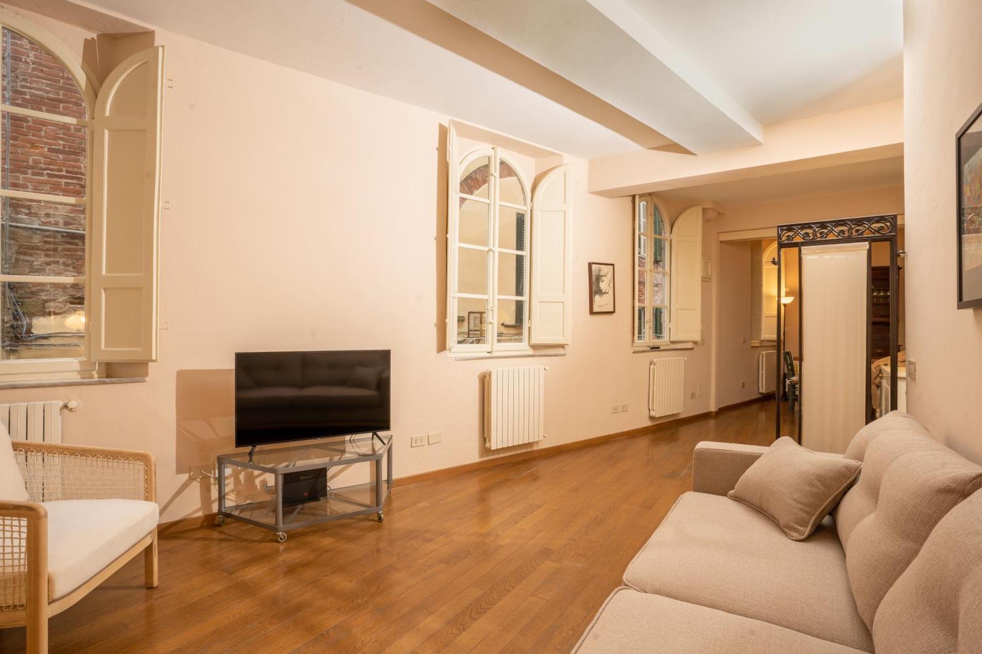 Il Gallo - Charming Apartment In Lucca Heart Лукка Екстер'єр фото