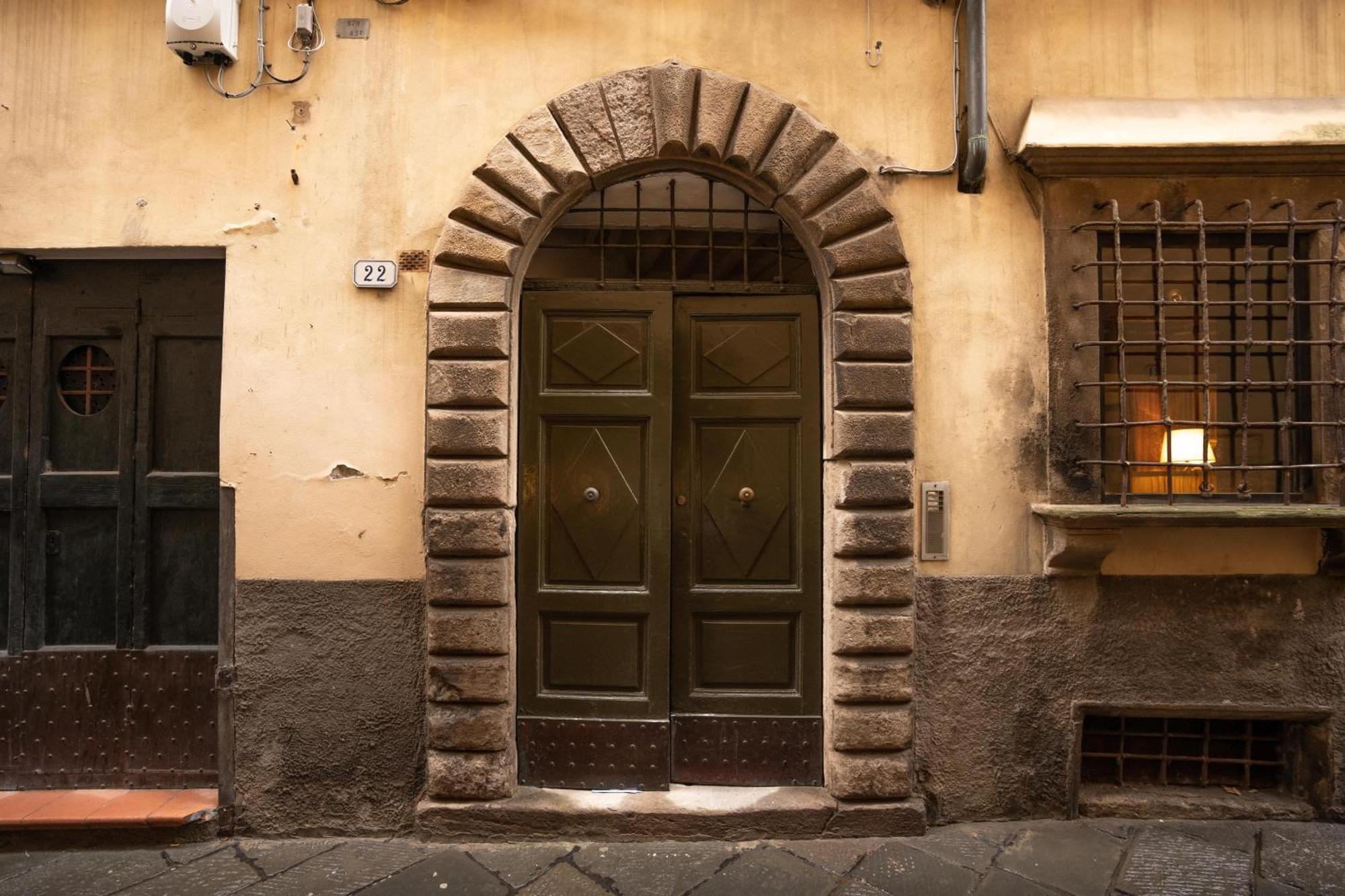 Il Gallo - Charming Apartment In Lucca Heart Лукка Екстер'єр фото